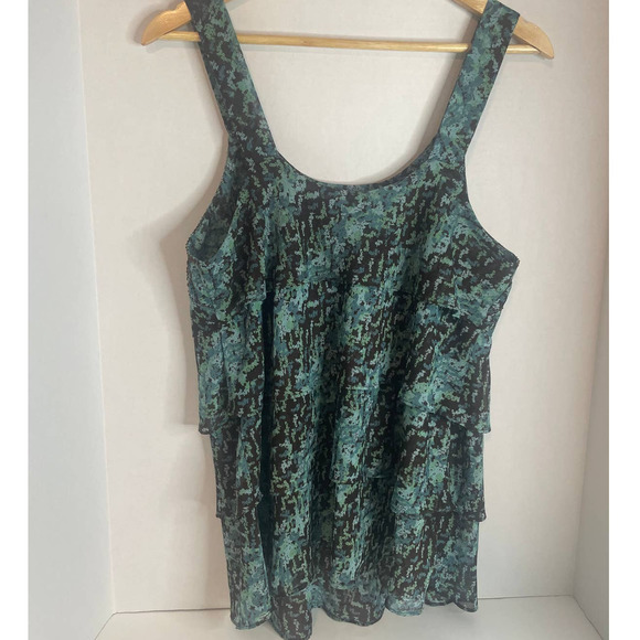 Lane Bryant Sleeveless Thick Strap Ruffle Tiered Colorful Tank Top Womens 16 - Picture 2 of 7